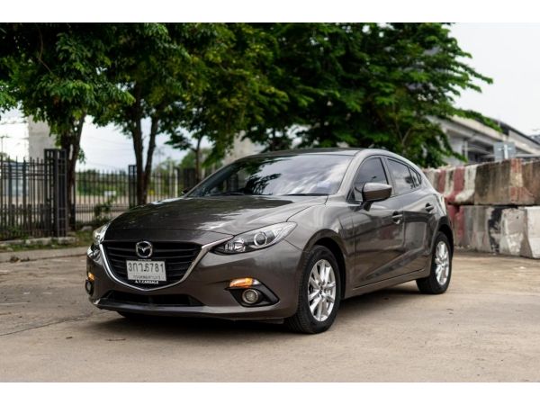 Mazda3 2.0E รถสวยรถดี รับประกันคุณภาพ พร้อมจบทุกเงื่อนไข